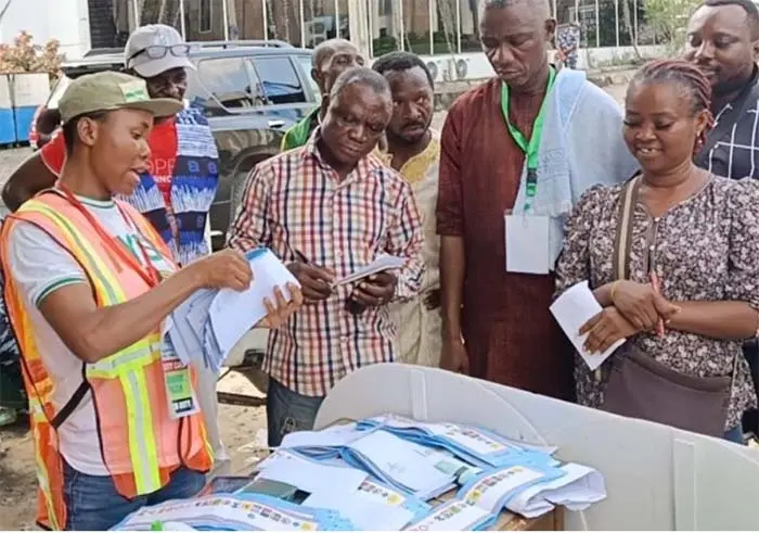 Kogi Poll: INEC suspends Election in 9 Registration Areas over malpractices