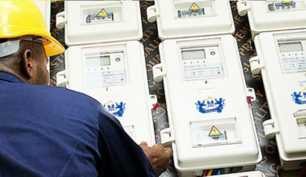 FG okays N21bn for 11 DisCos to provide Meters for Customers