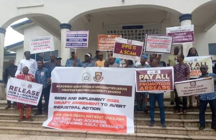 ASUU receives 'Alarming Reports' on failed Government Promises, issues Strike Notice