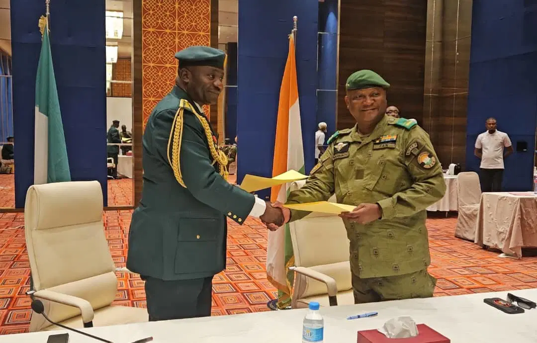 Nigeria, Niger step up Security Cooperation, sign MoU