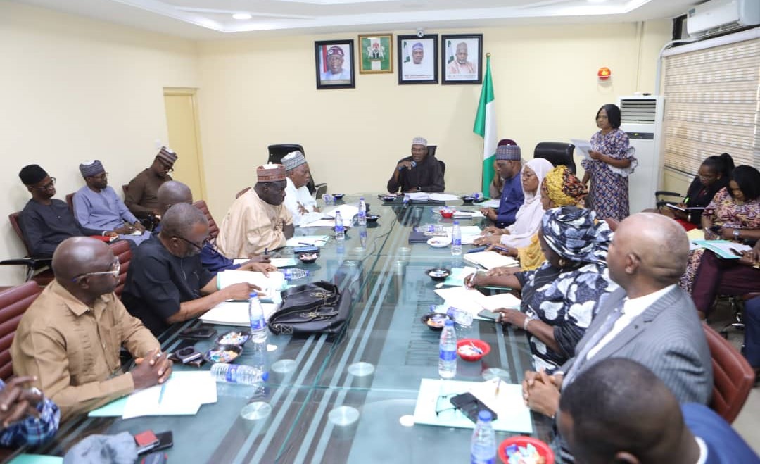 FG, ASUU reach compromise to avert Strike, to meet again September 6