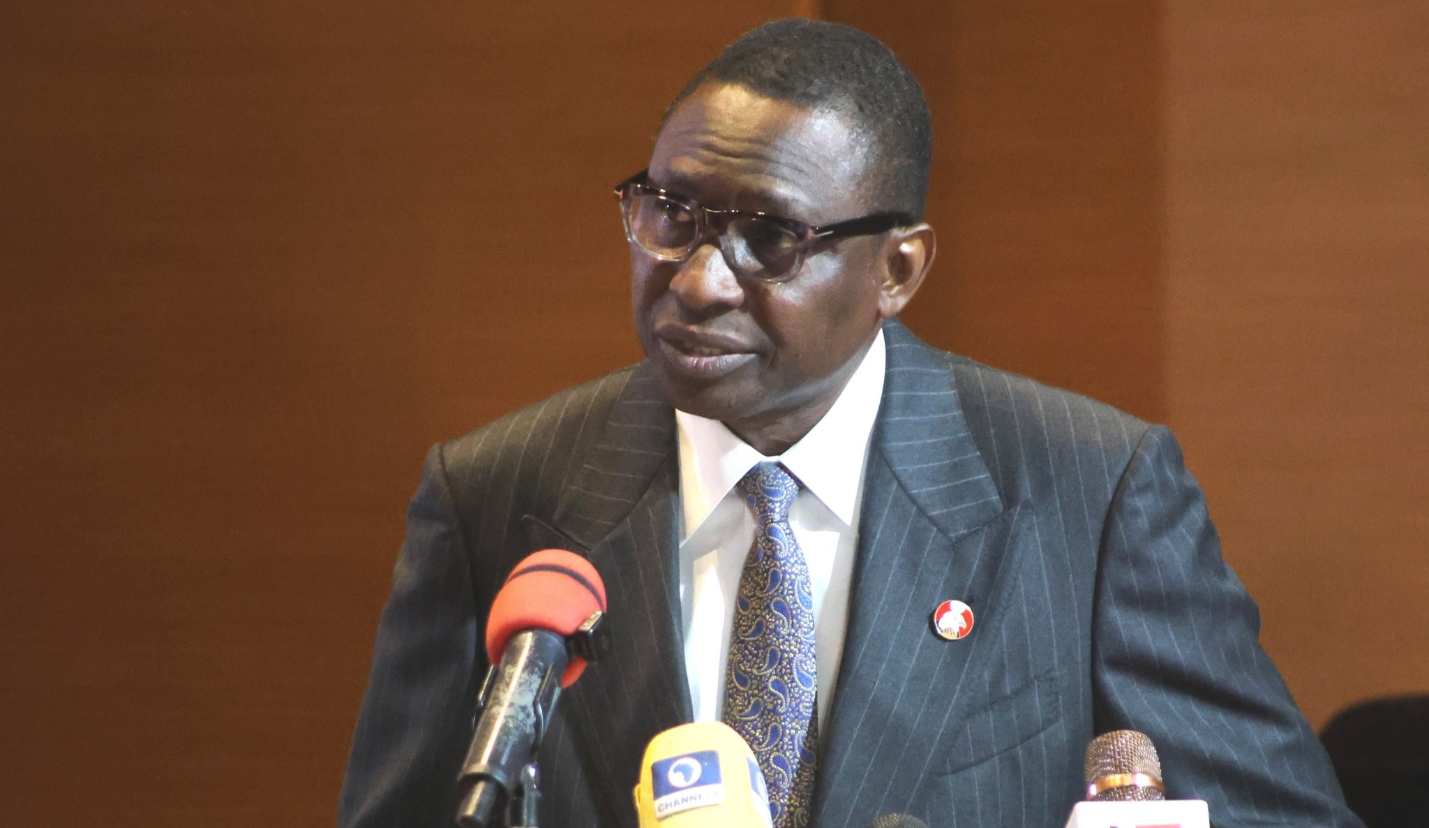 EFCC warns Politicians intimidating it 'into timid mode' to back off