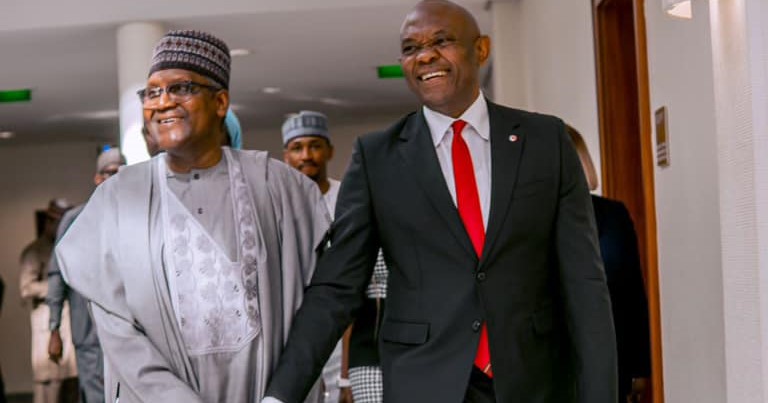 Dangote Group fights back, slams False Claims on Refinery Financing, ‘Rift’ with Elumelu
